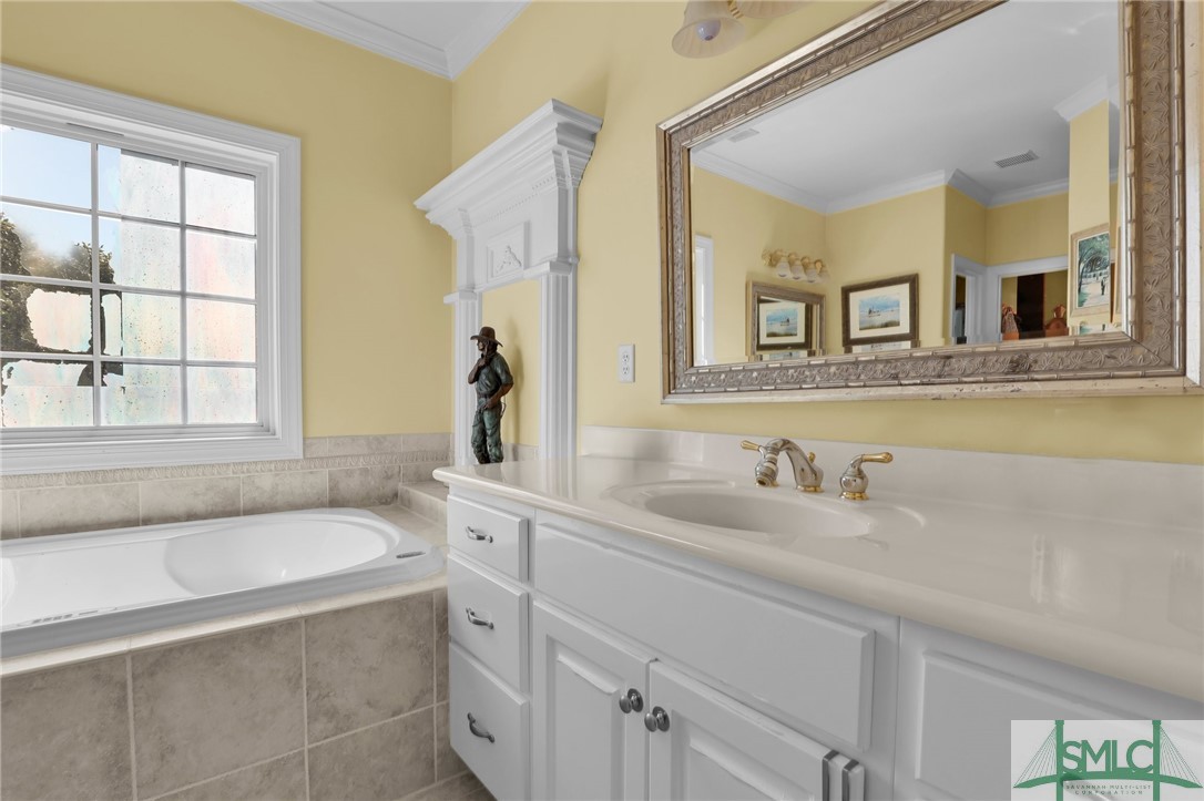 34 White Oak Bluff