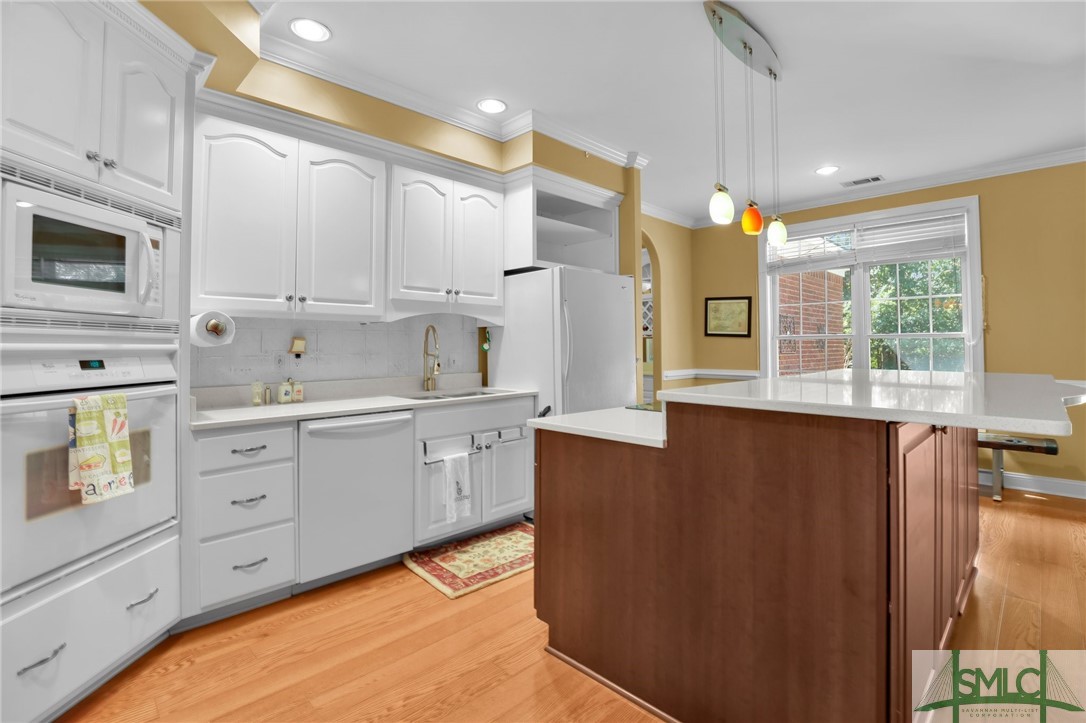 34 White Oak Bluff