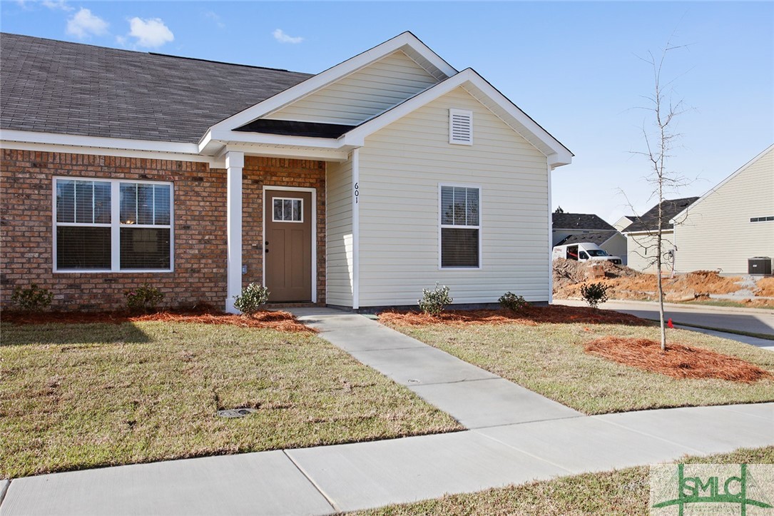 501 Potterstone Square