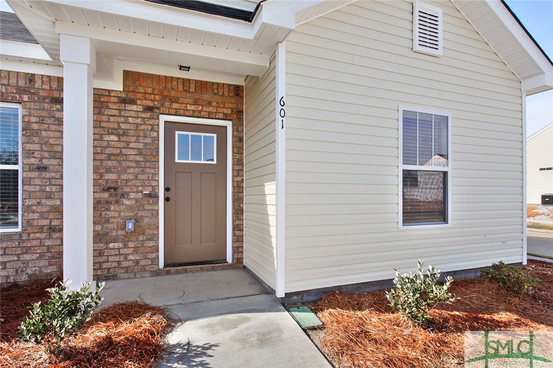 501 Potterstone Square