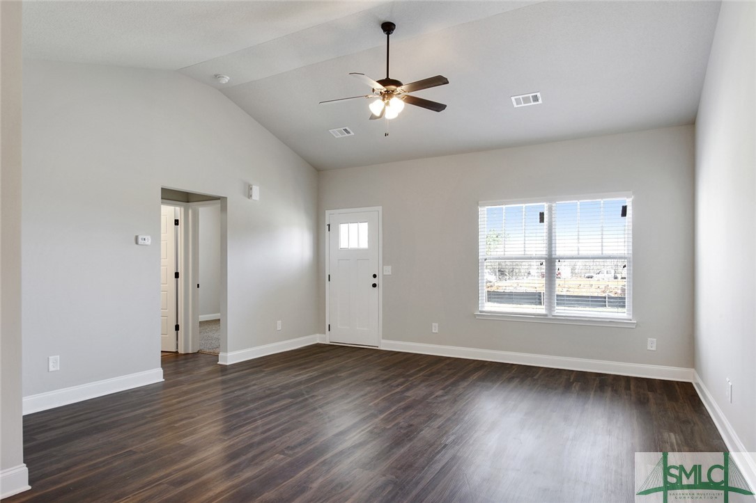 501 Potterstone Square