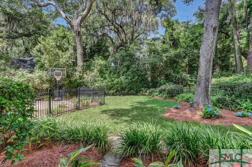 3 Bartow Court