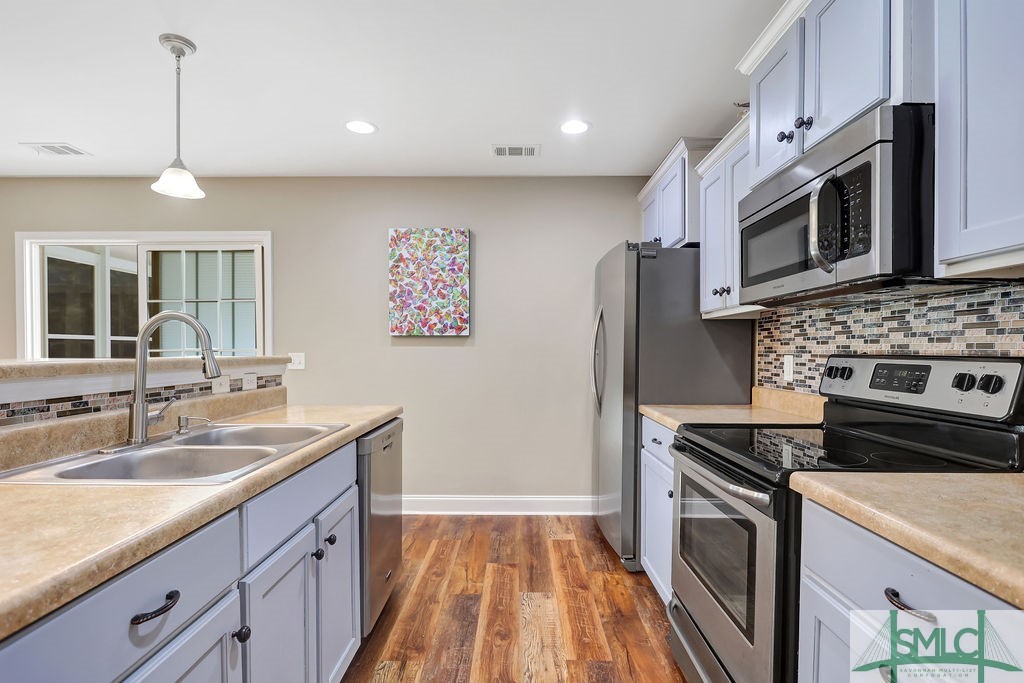 214 Cypress Cove Lane