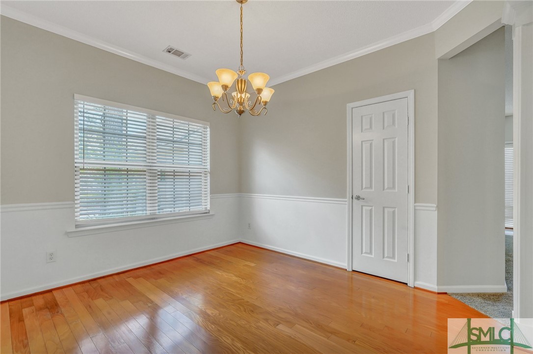 104 Coach House Square