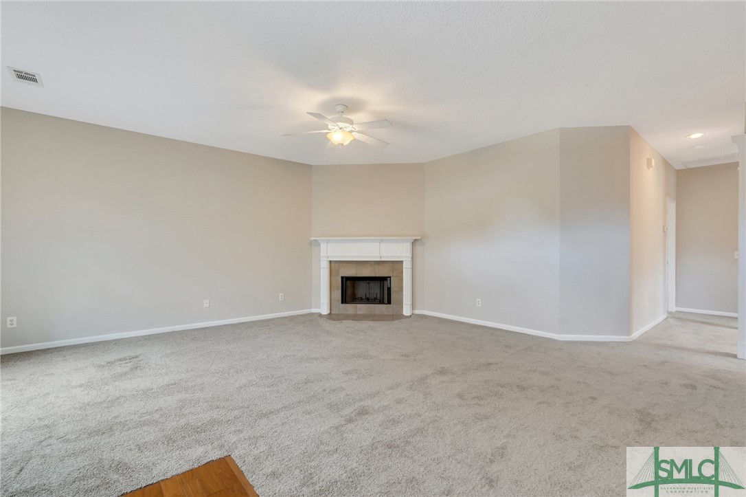 104 Coach House Square