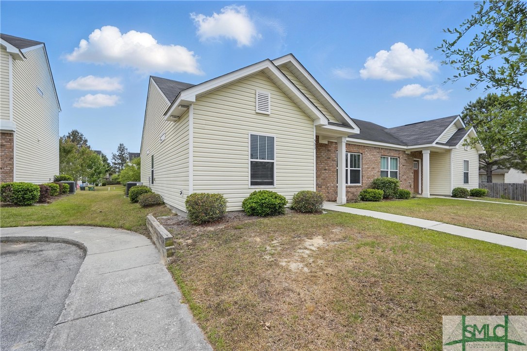 503 Potter Stone Square