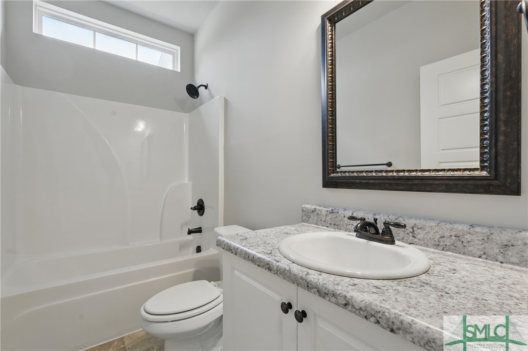 503 Potter Stone Square