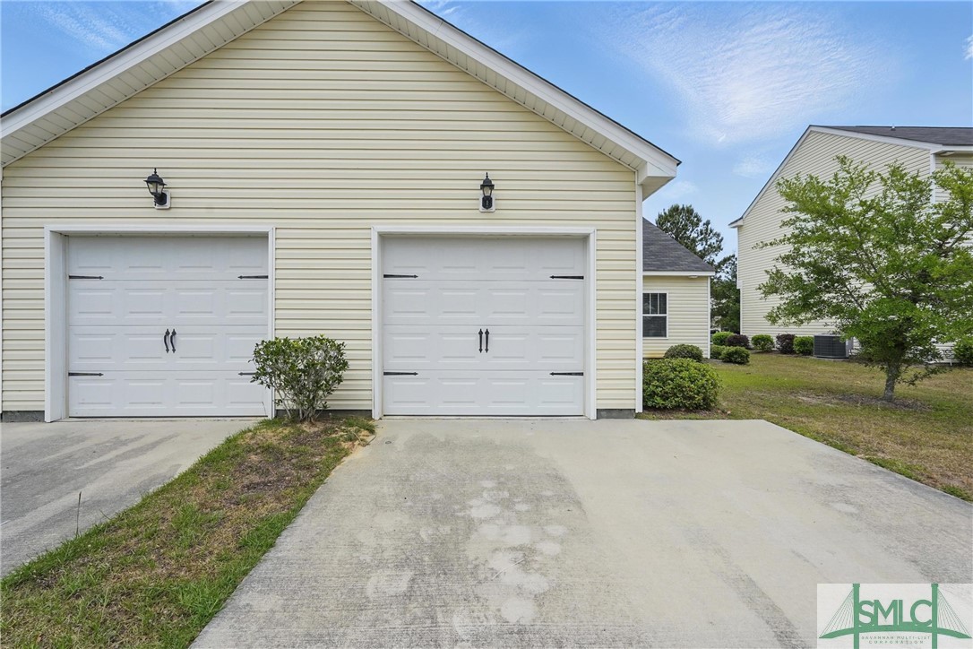 503 Potter Stone Square