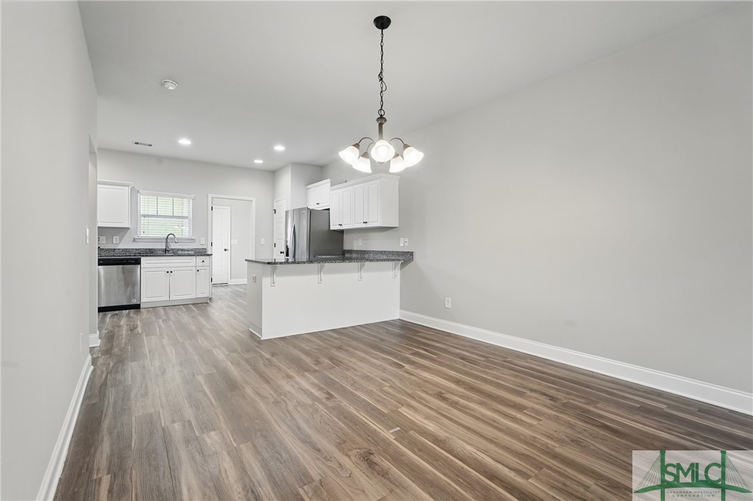 503 Potter Stone Square