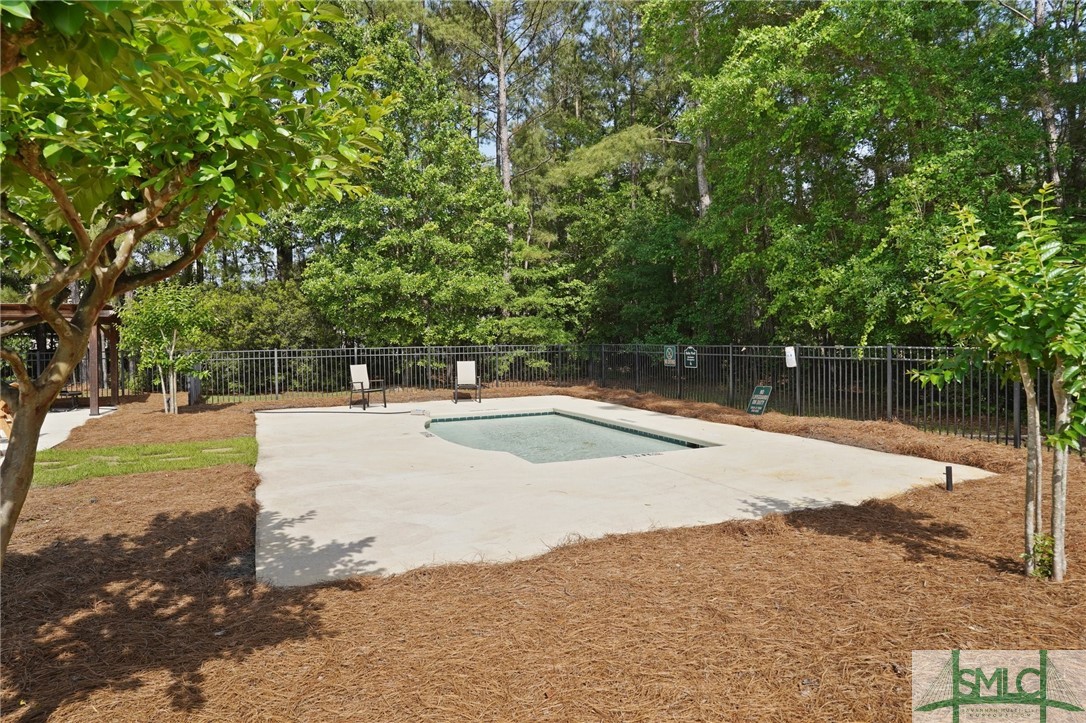 503 Potter Stone Square