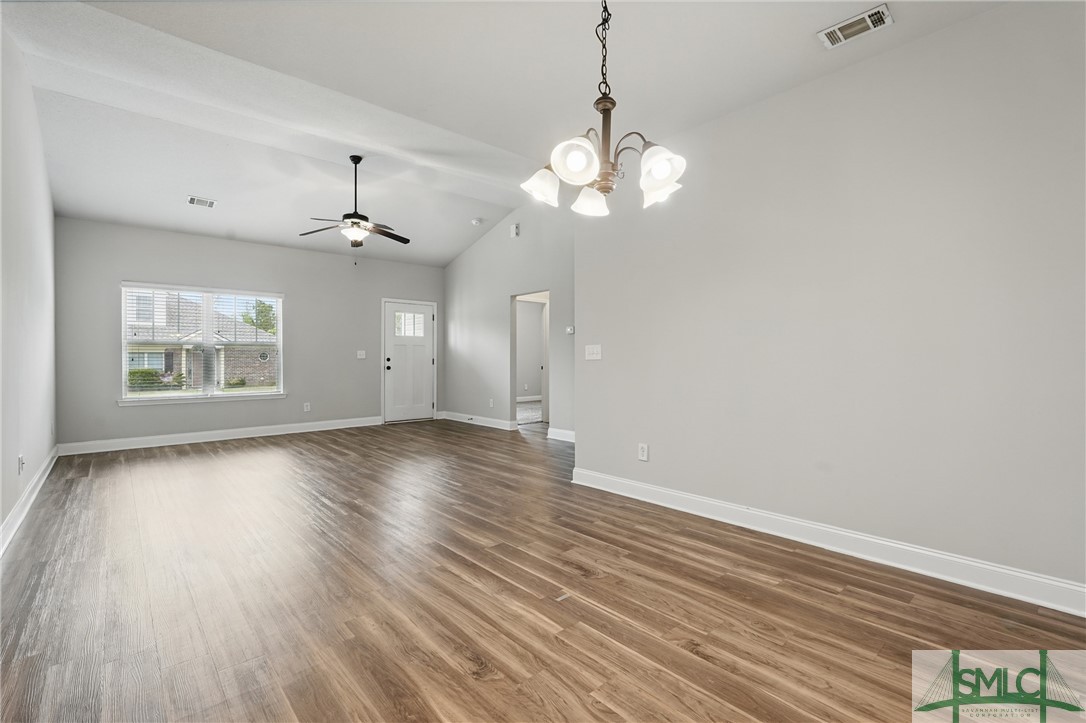 503 Potter Stone Square