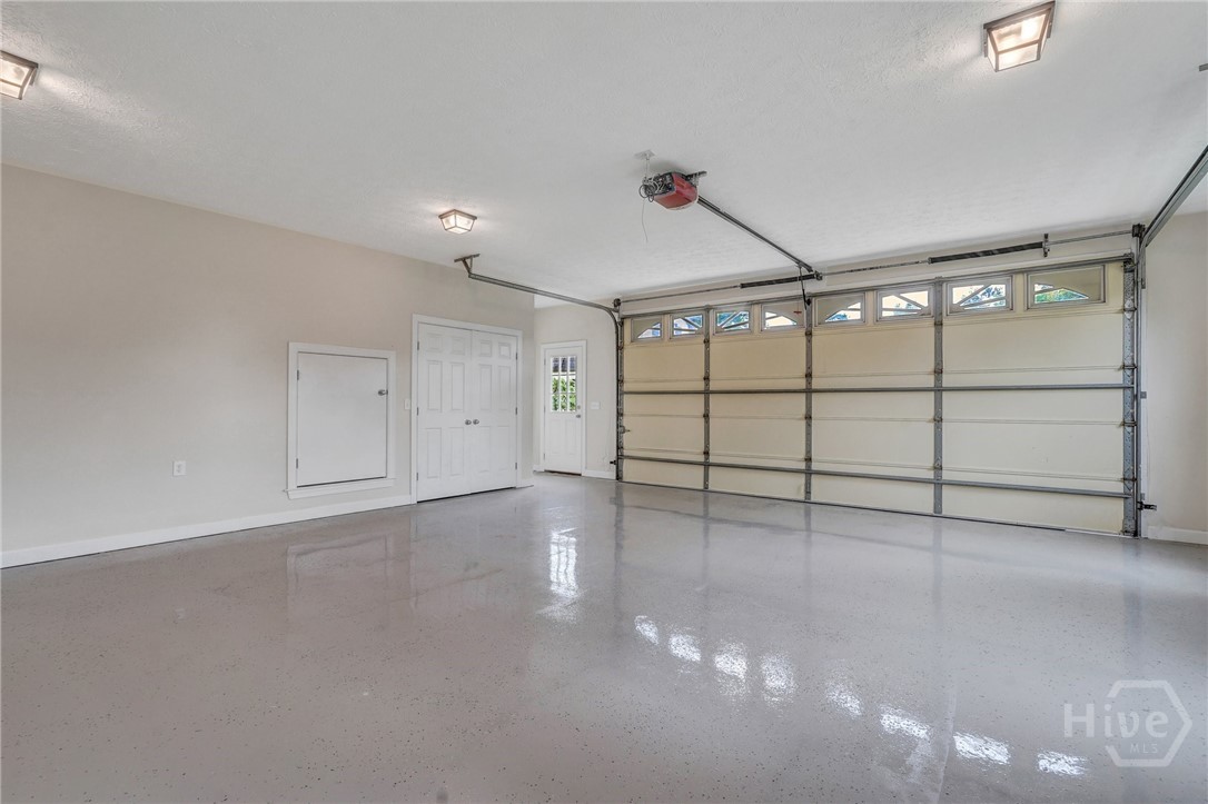 600 Old Louisville Road