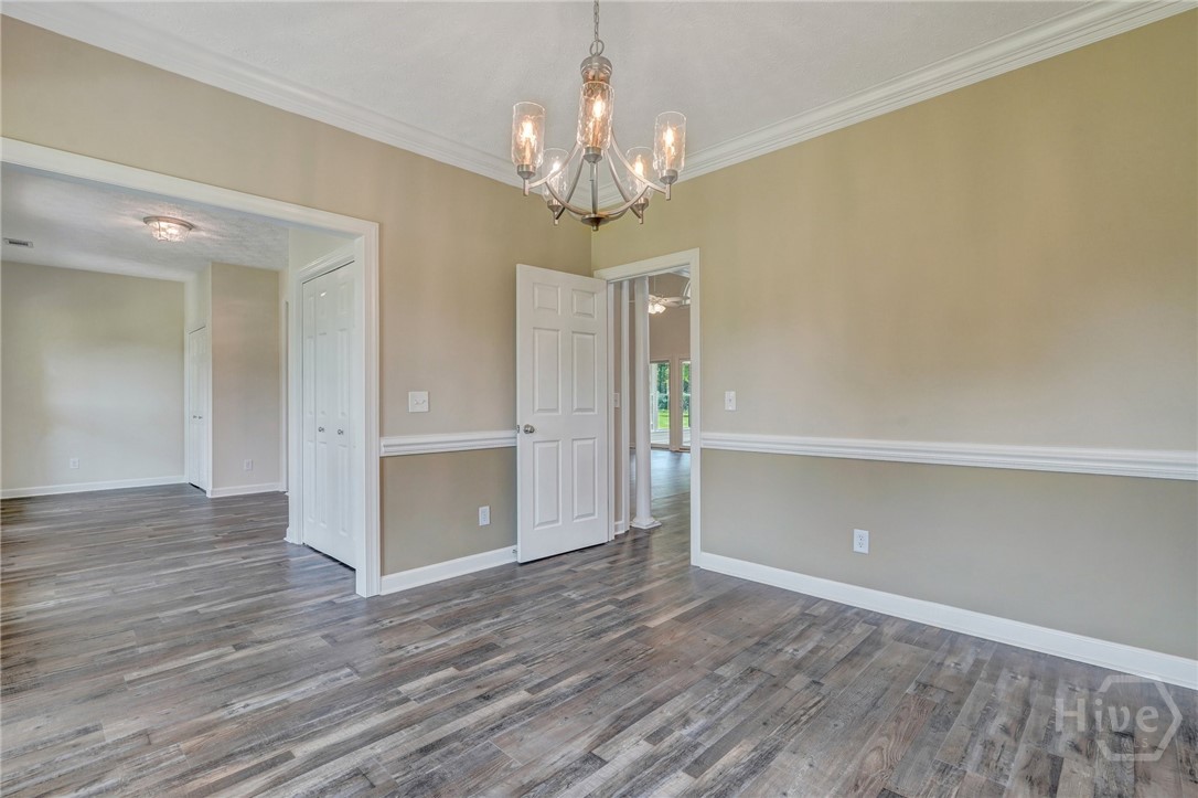 600 Old Louisville Road