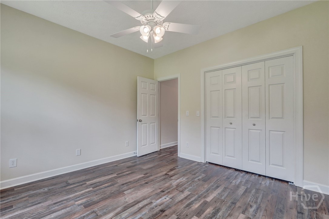 600 Old Louisville Road