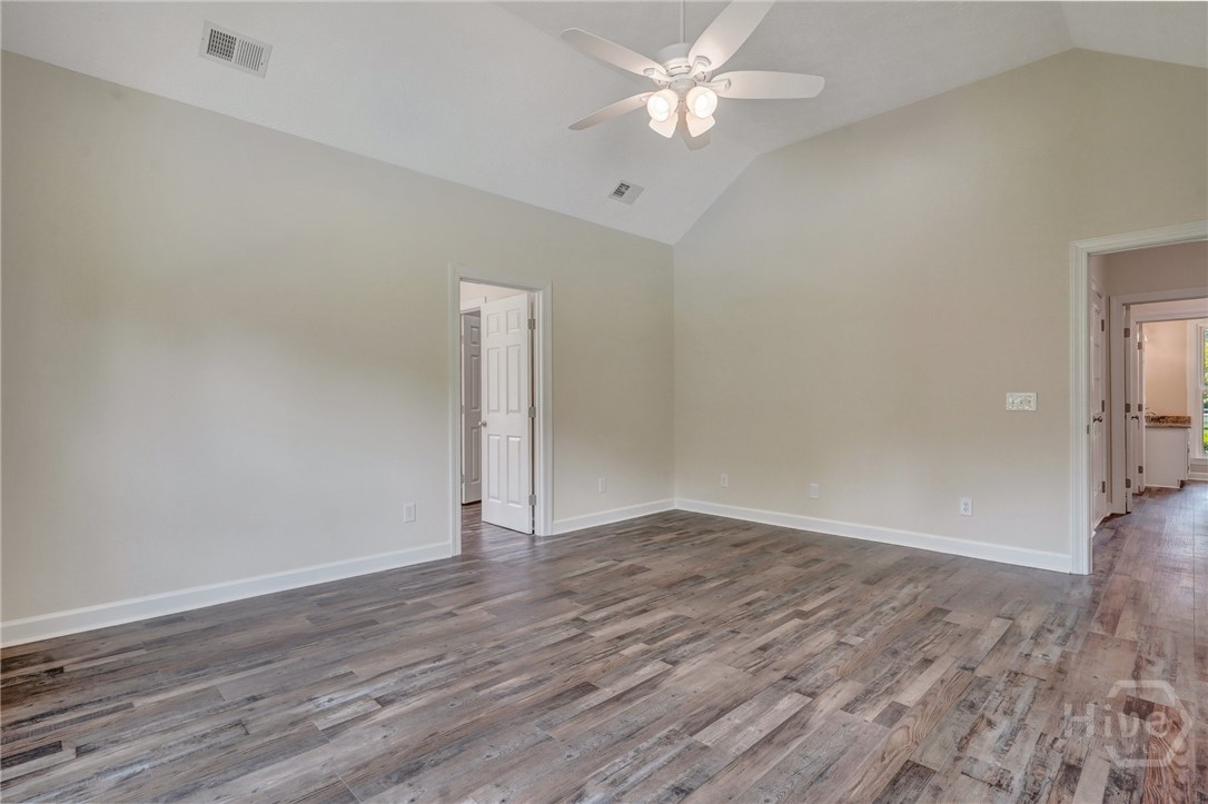 600 Old Louisville Road