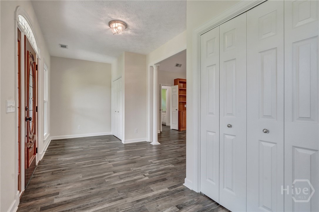 600 Old Louisville Road