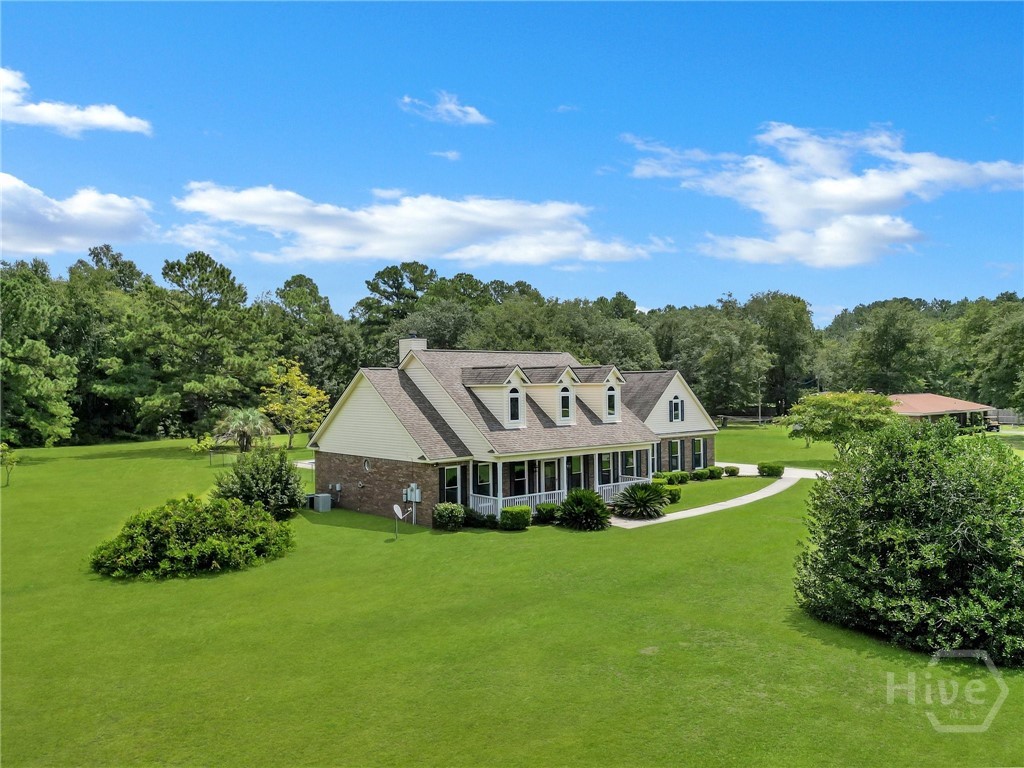 600 Old Louisville Road