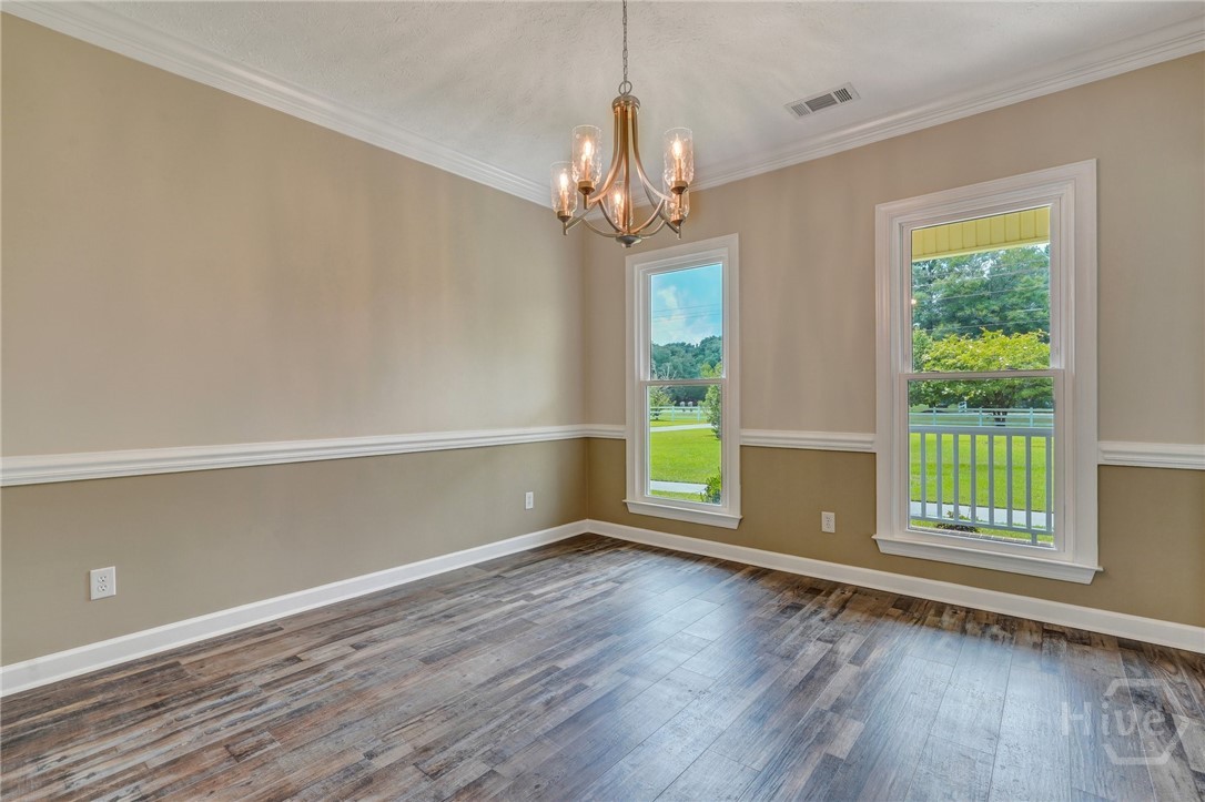 600 Old Louisville Road