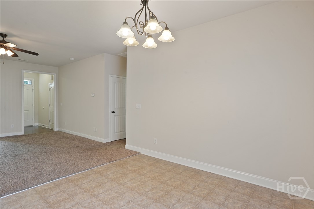 106 Clydesdale Court