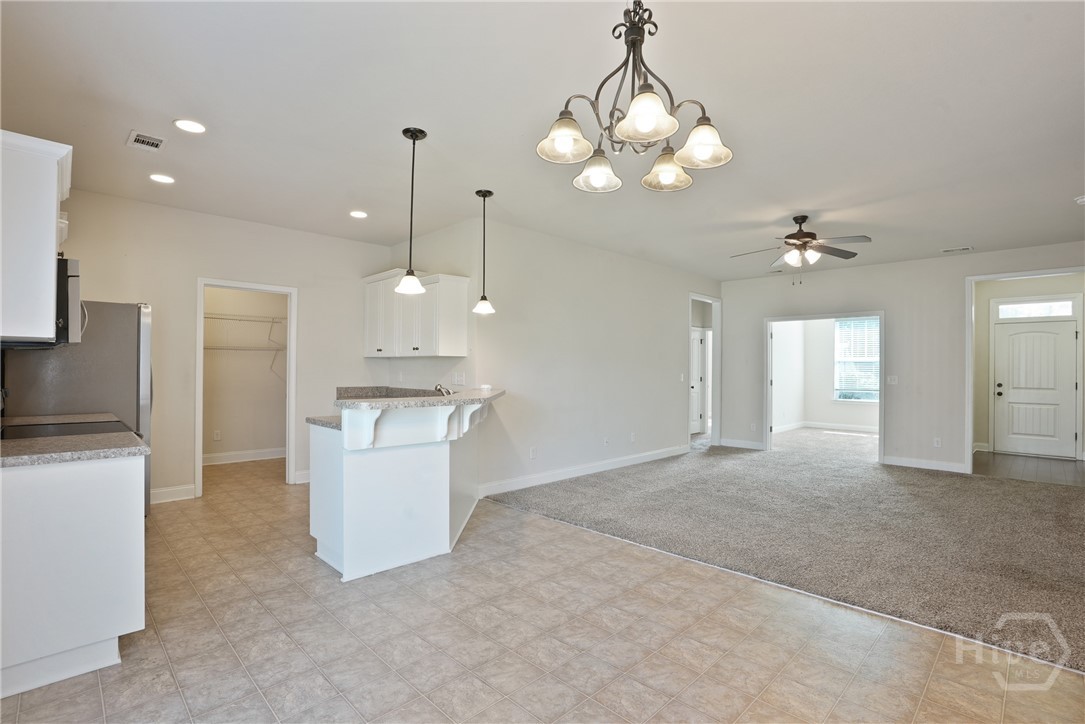 106 Clydesdale Court