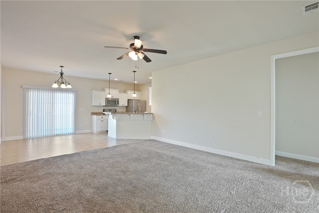 106 Clydesdale Court