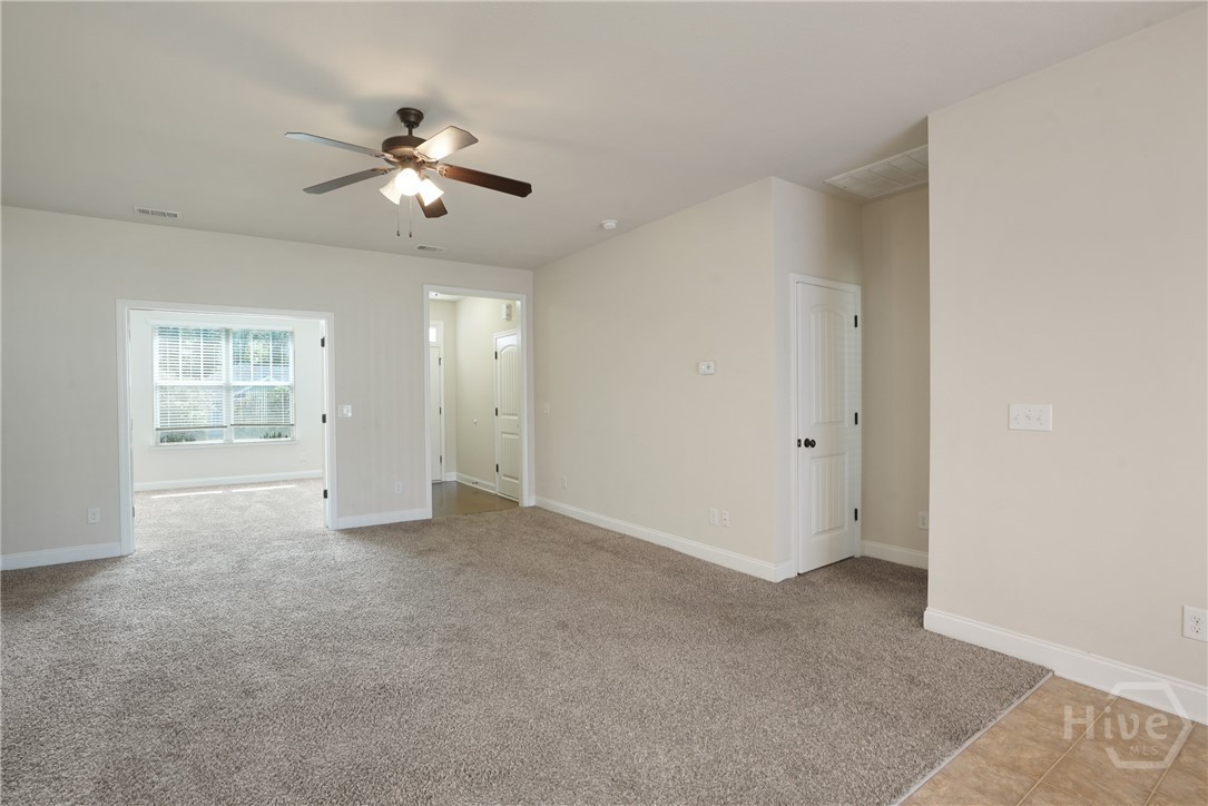 106 Clydesdale Court