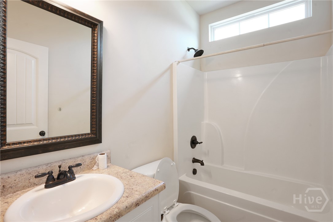 106 Clydesdale Court