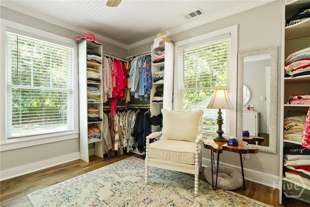 702 Lexington Avenue