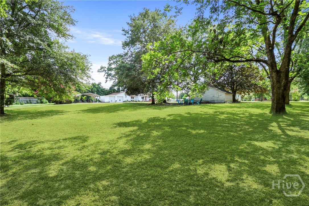 702 Lexington Avenue