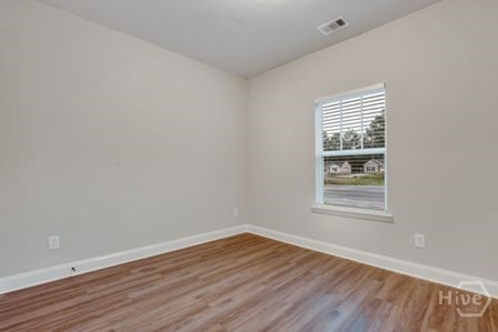 8 Donny Circle B