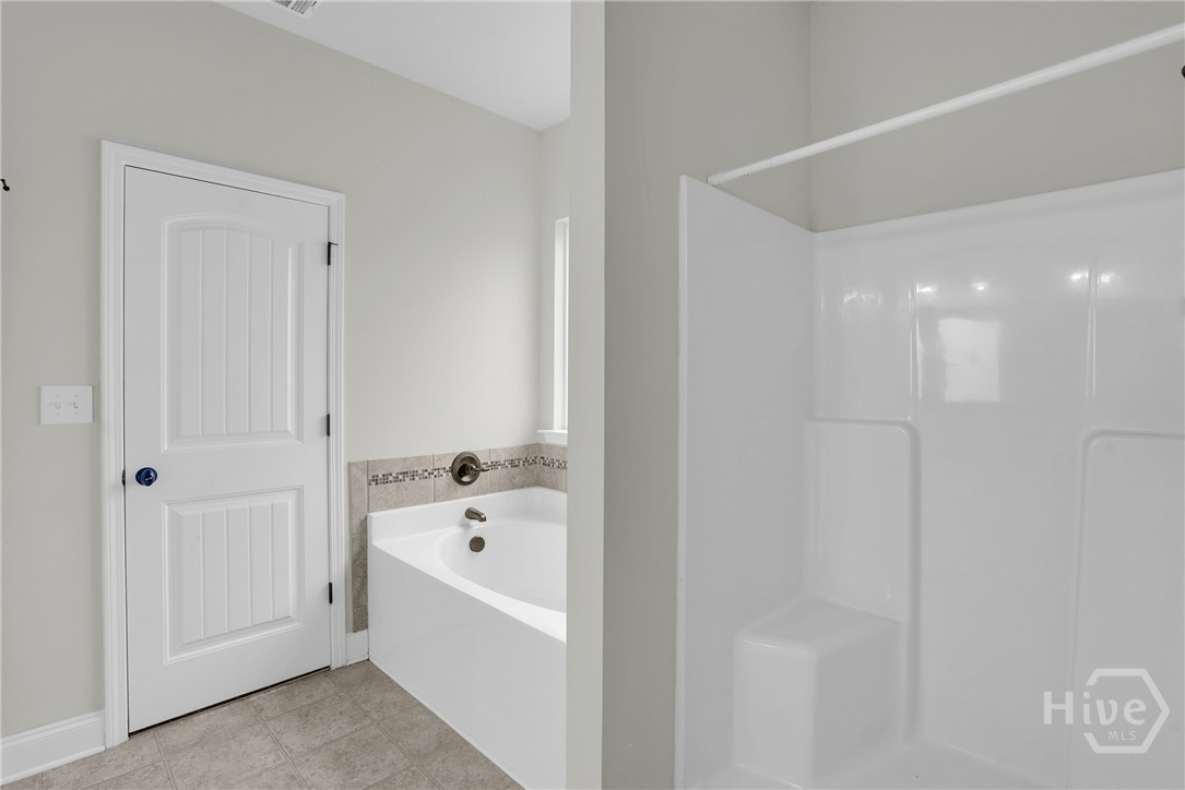 125 Thoroughbred Drive