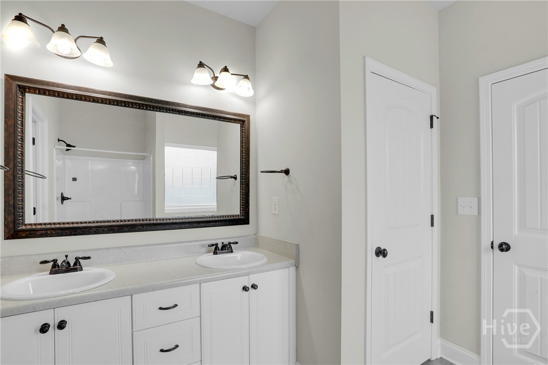 125 Thoroughbred Drive