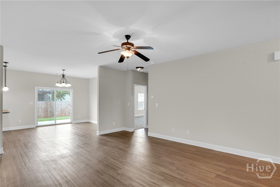 125 Thoroughbred Drive