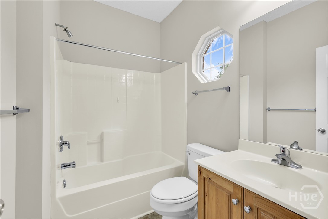 609 Trellis Square