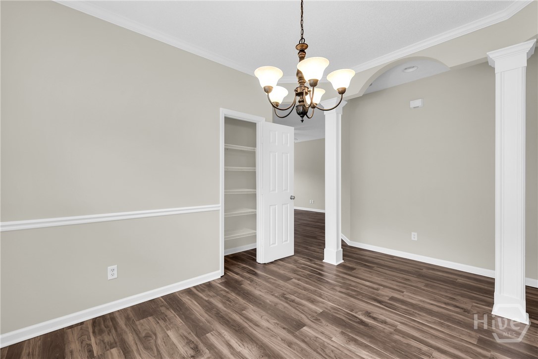 609 Trellis Square