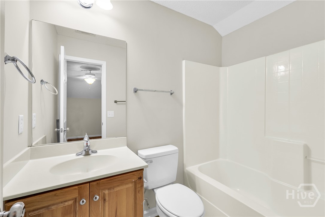 609 Trellis Square