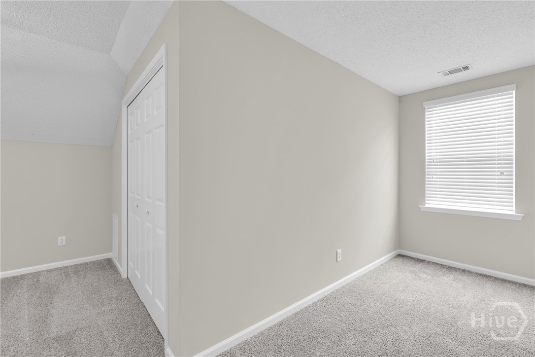 609 Trellis Square