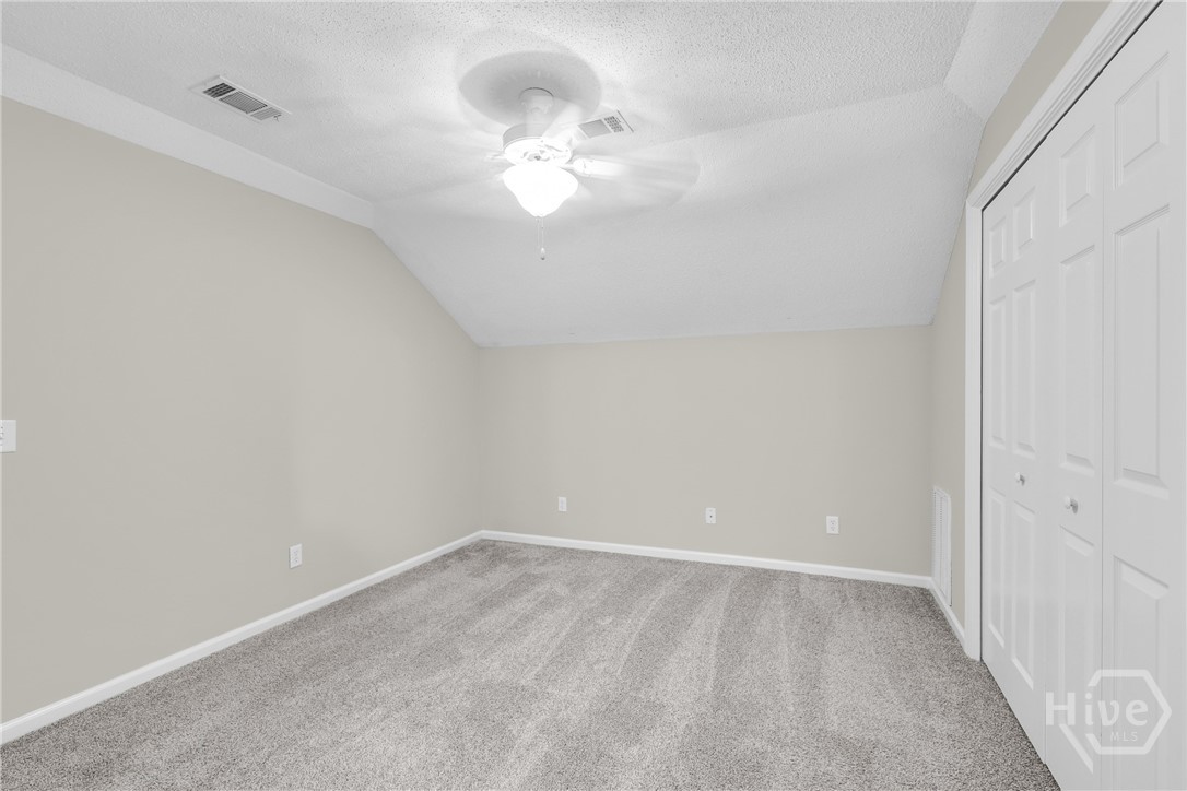 609 Trellis Square