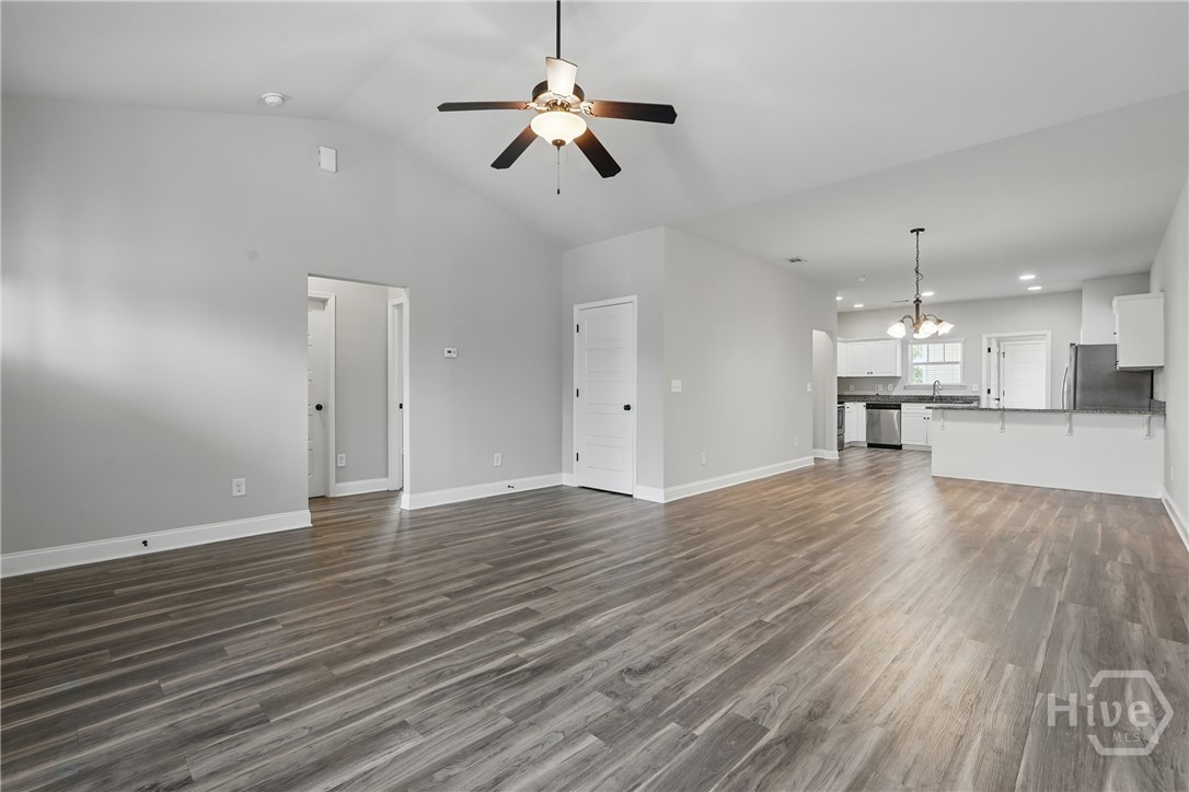 603 Trellis Square
