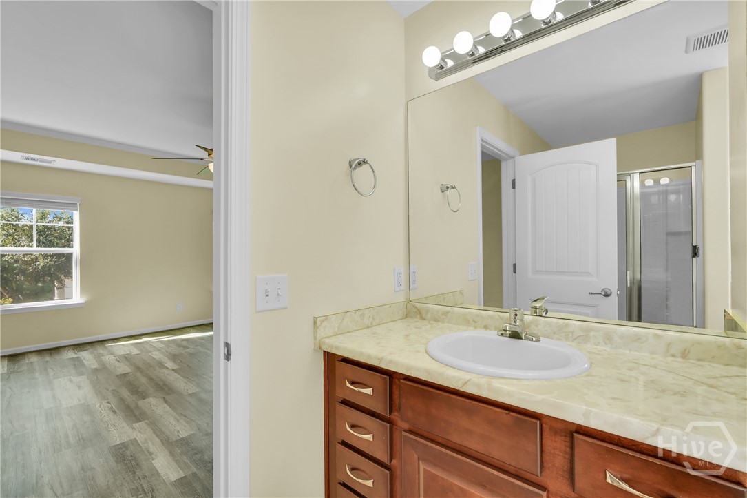 134 Lakepointe Drive