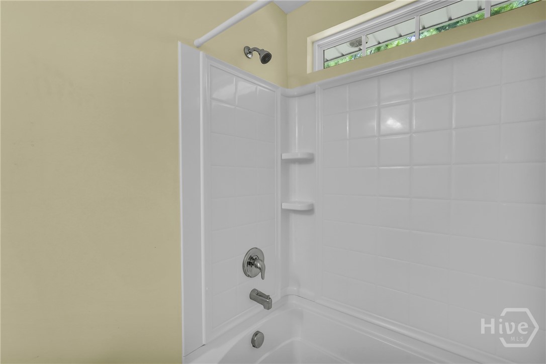 134 Lakepointe Drive