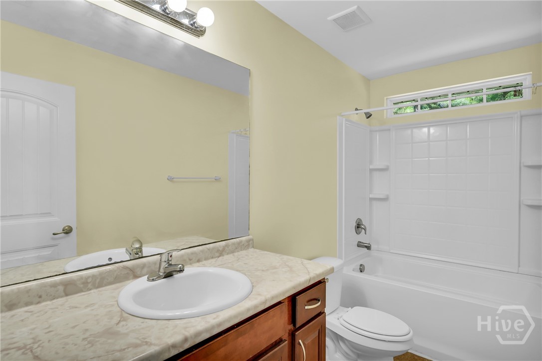 134 Lakepointe Drive