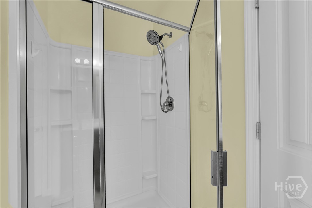 134 Lakepointe Drive