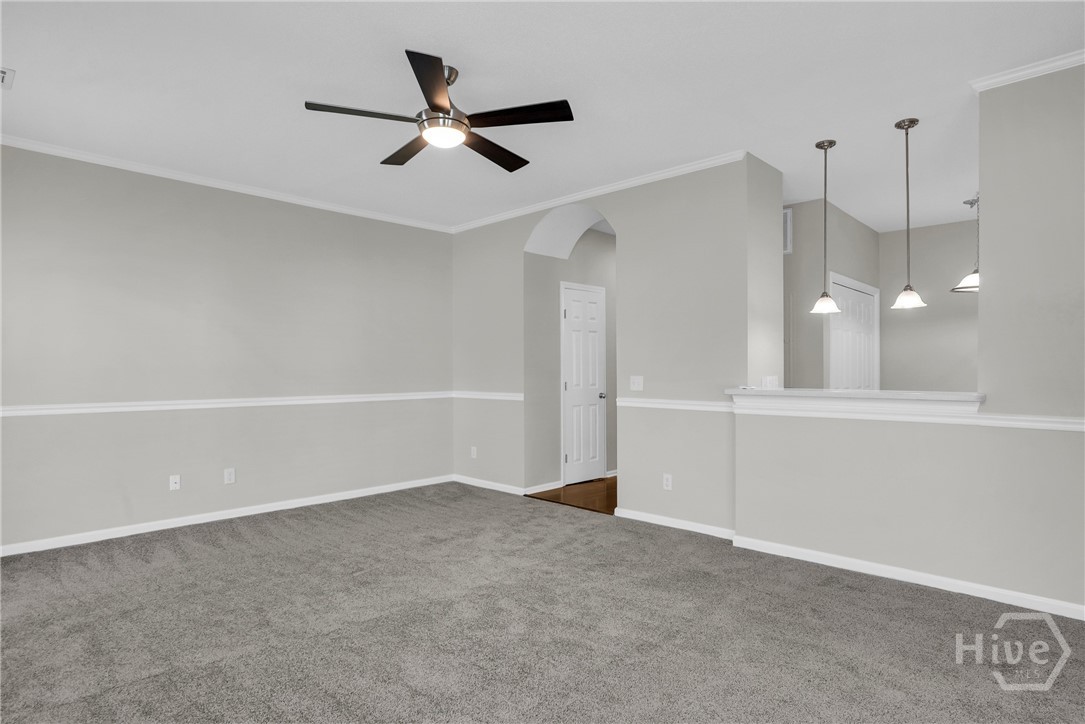 110 Coach House Square