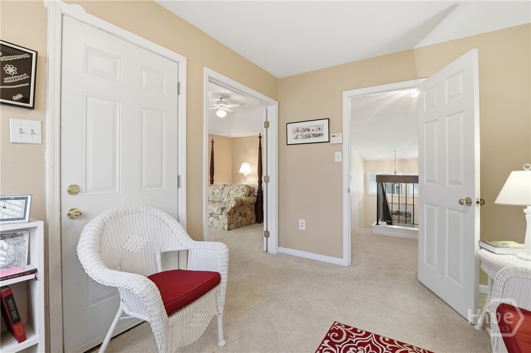 118 Companion Way