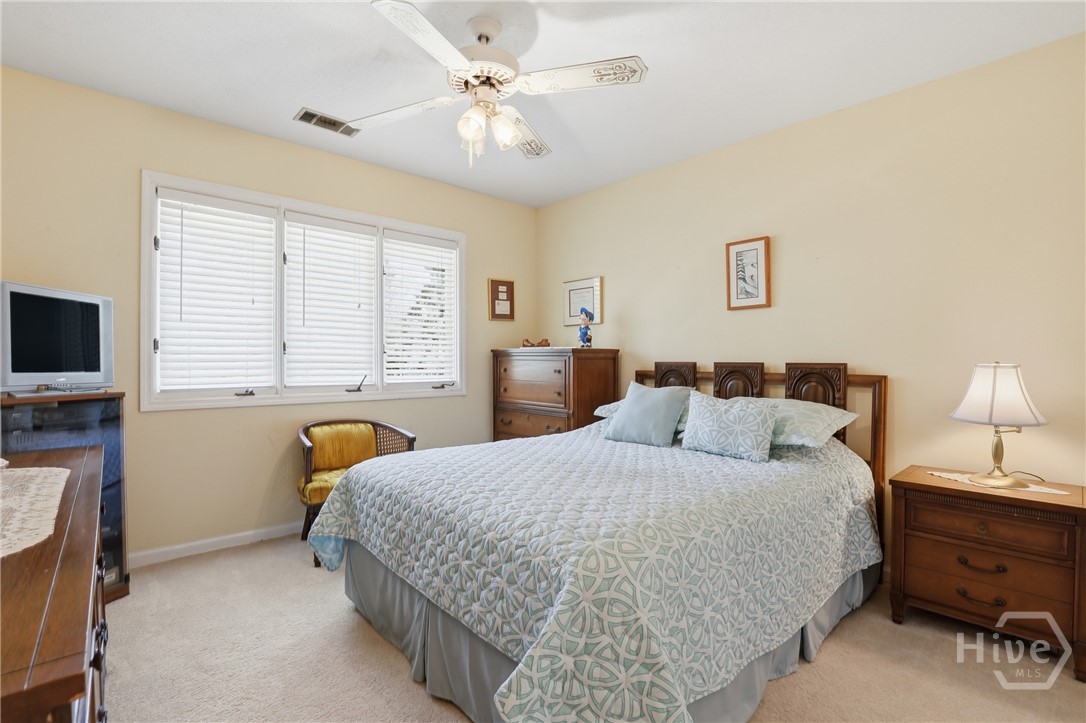 118 Companion Way