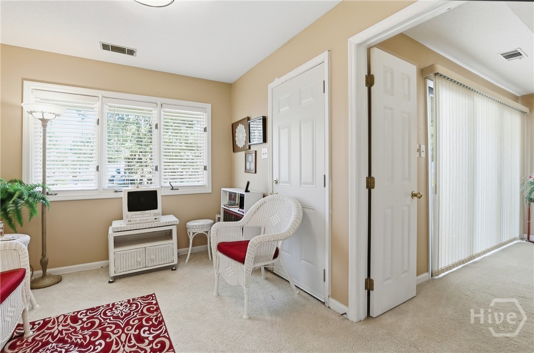 118 Companion Way