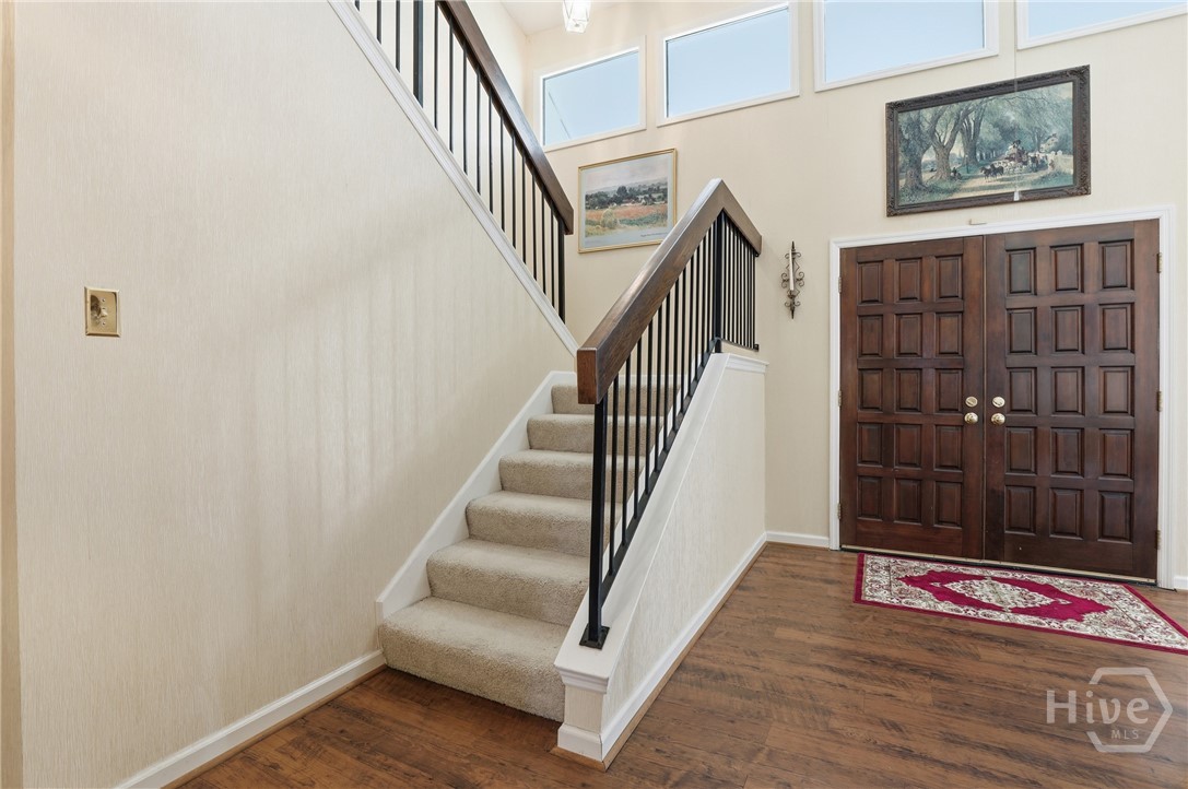 118 Companion Way