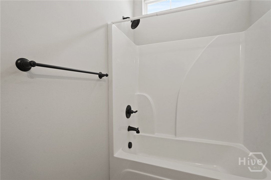 505 Potter Stone Square