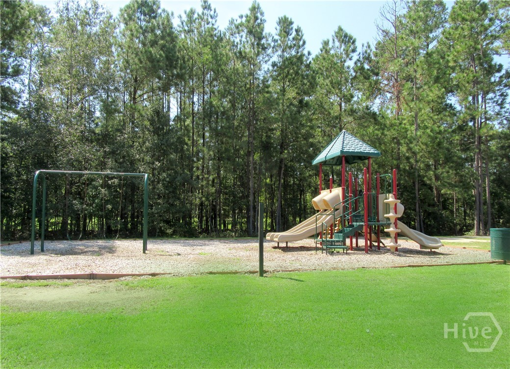 505 Potter Stone Square